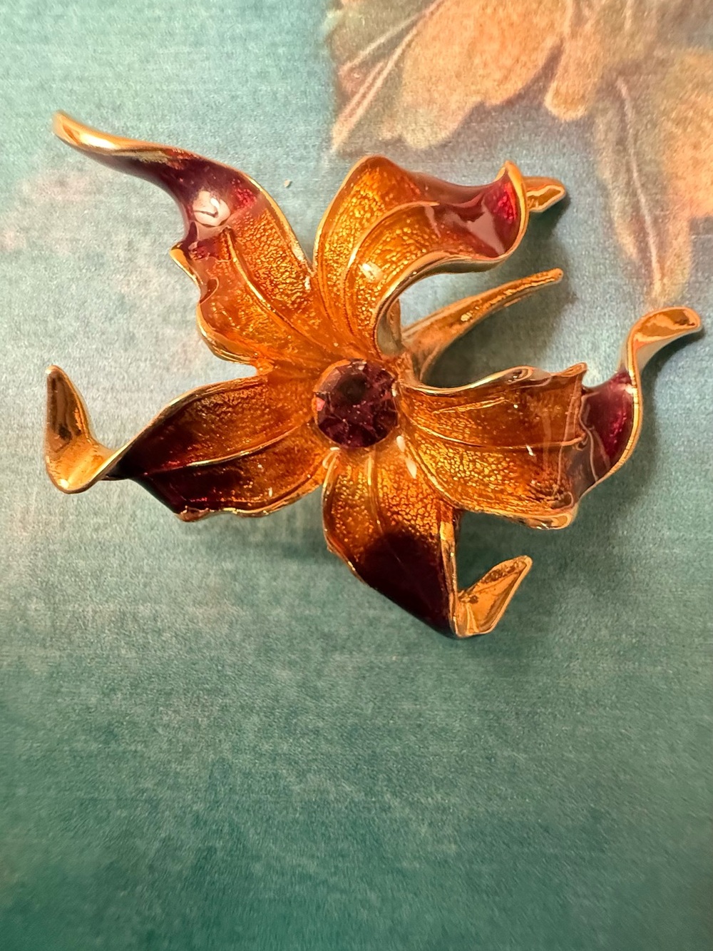 Gold and Deep Brown Floral Brooch.